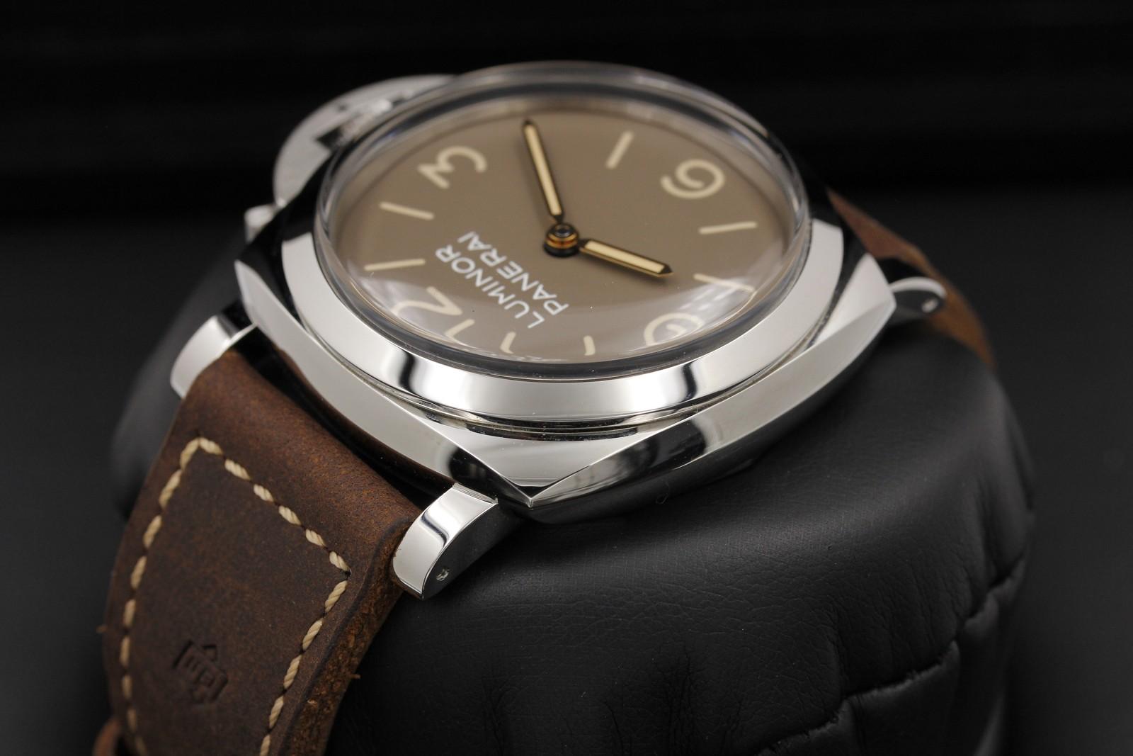 Watch Image 5