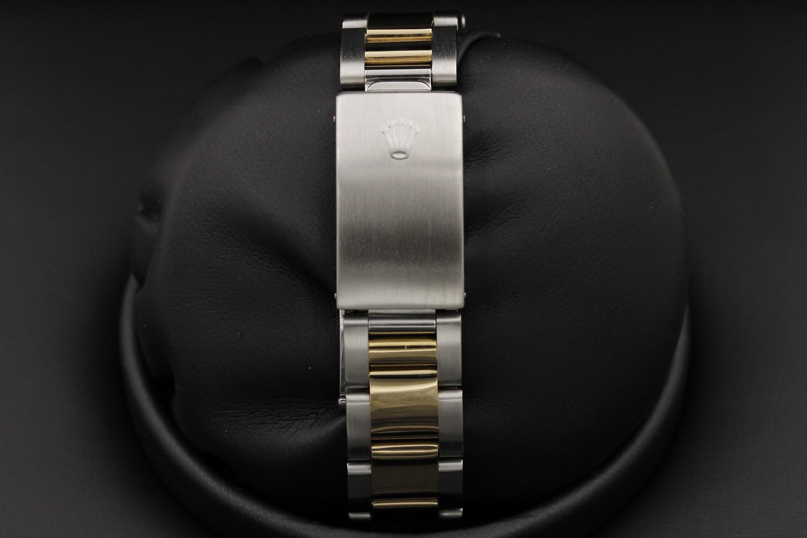 Watch Image 7