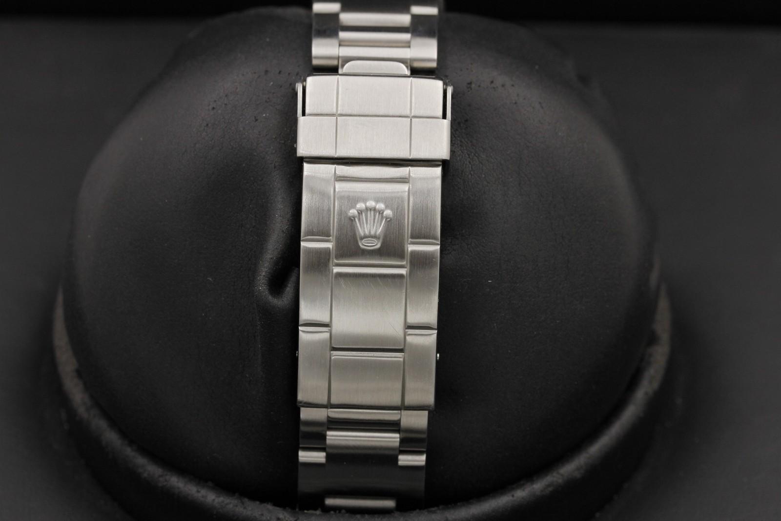 Watch Image 7