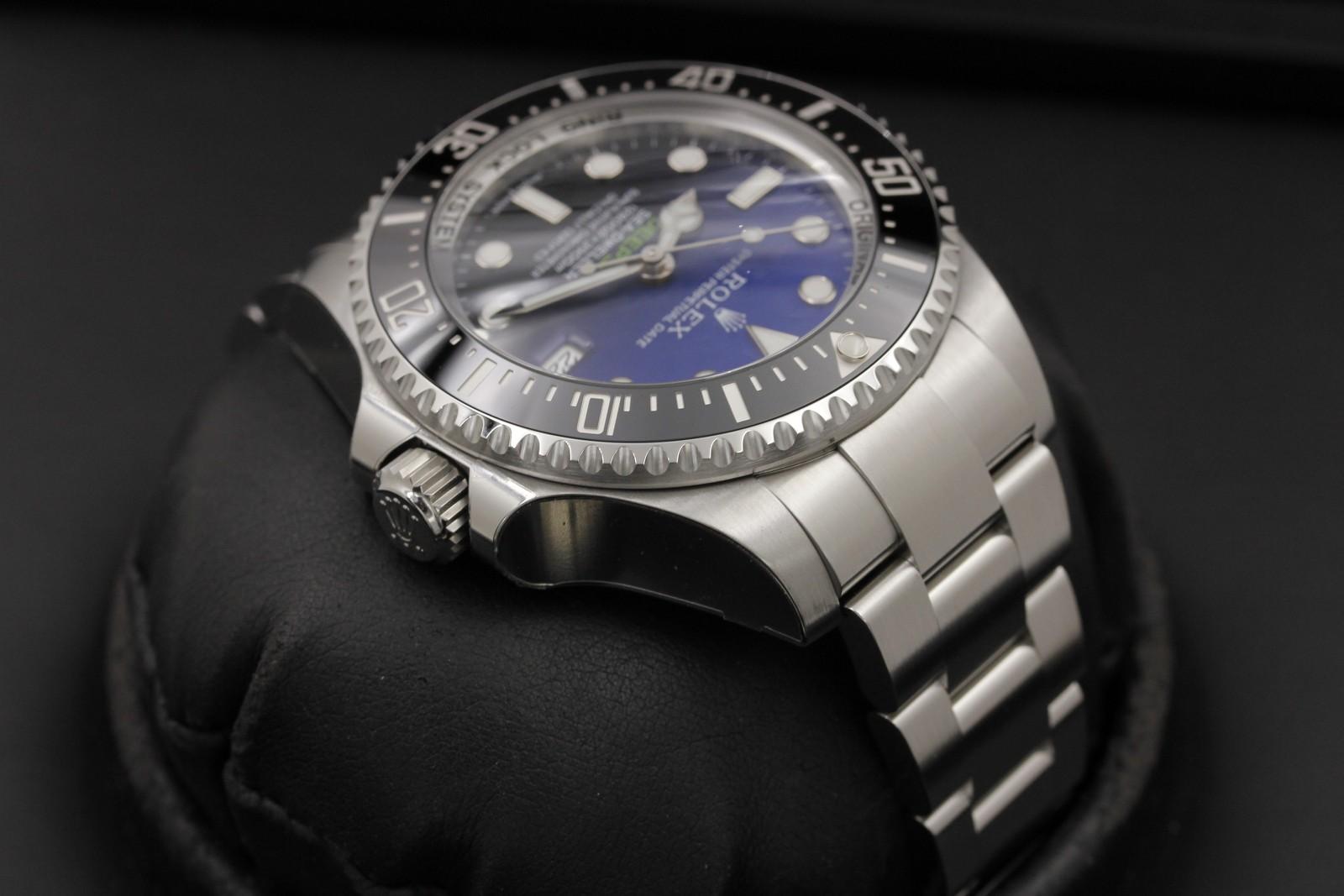 Watch Image 4