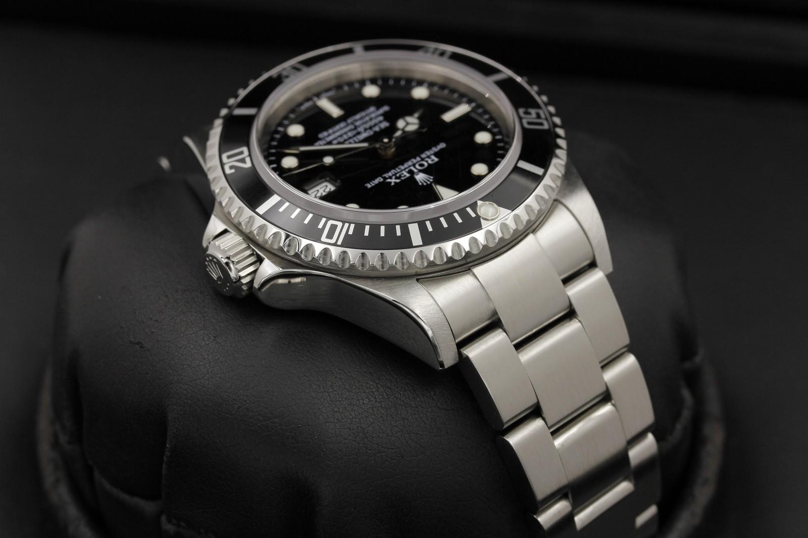 Watch Image 4