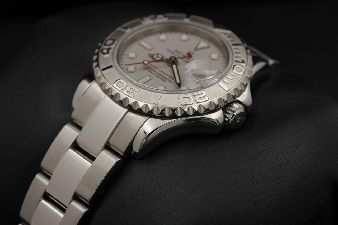 Watch Image 4