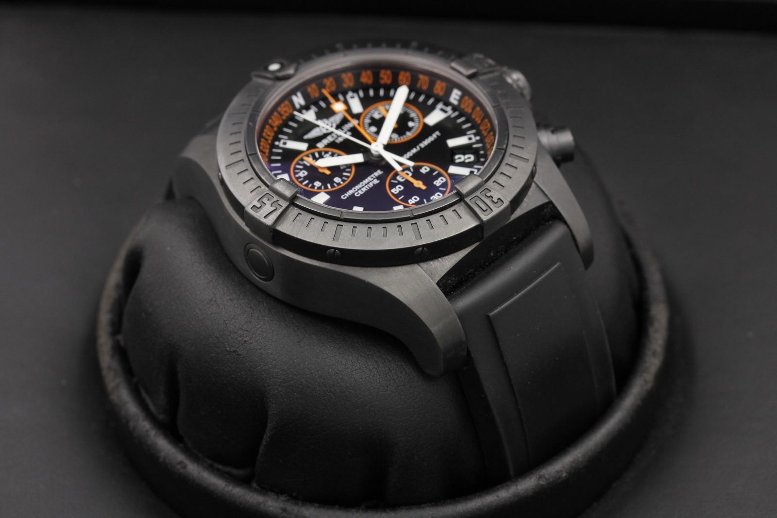Watch Image 6