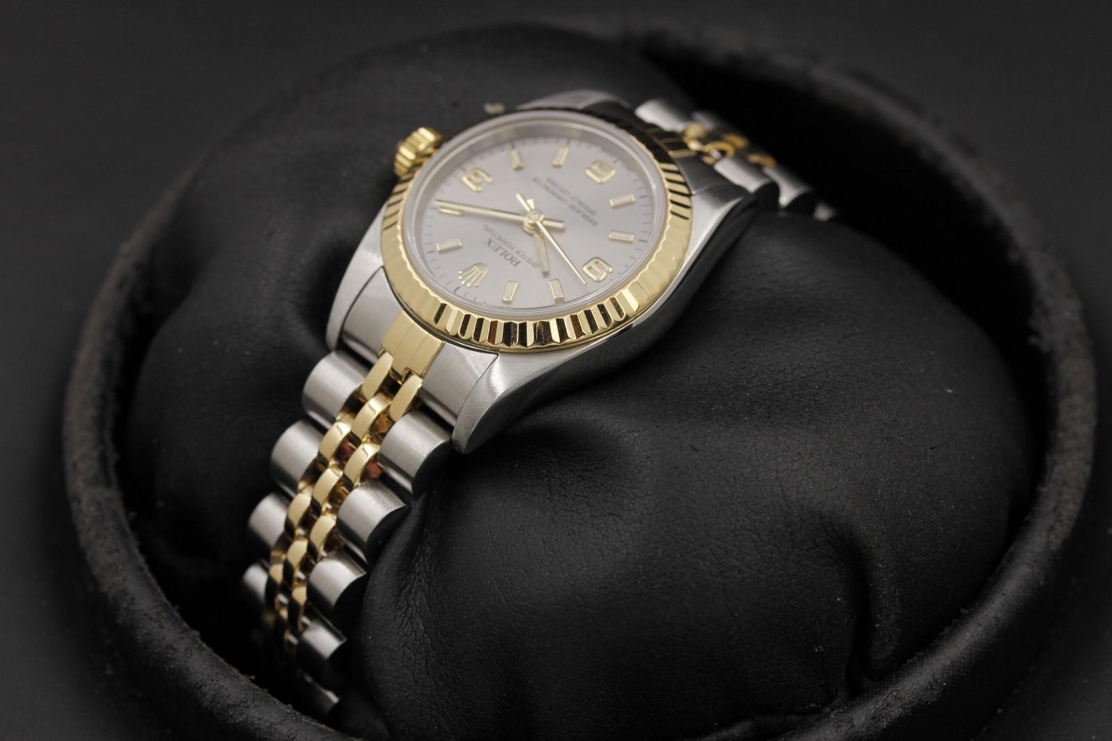 Watch Image 5