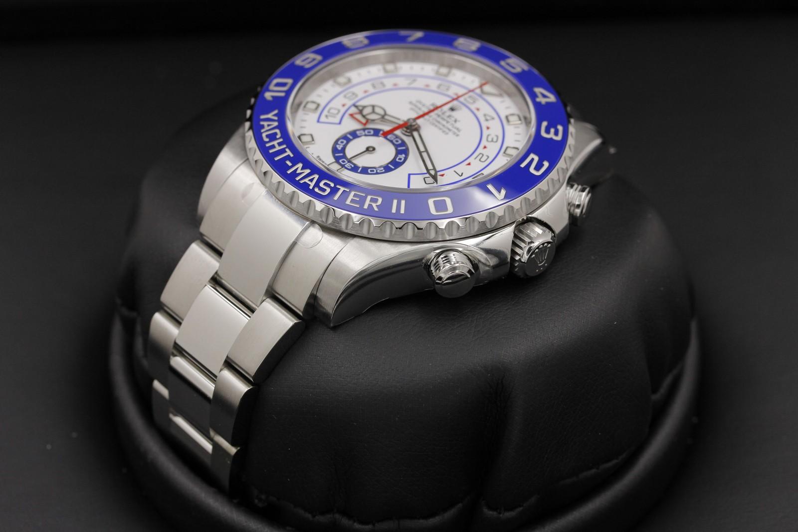 Watch Image 2