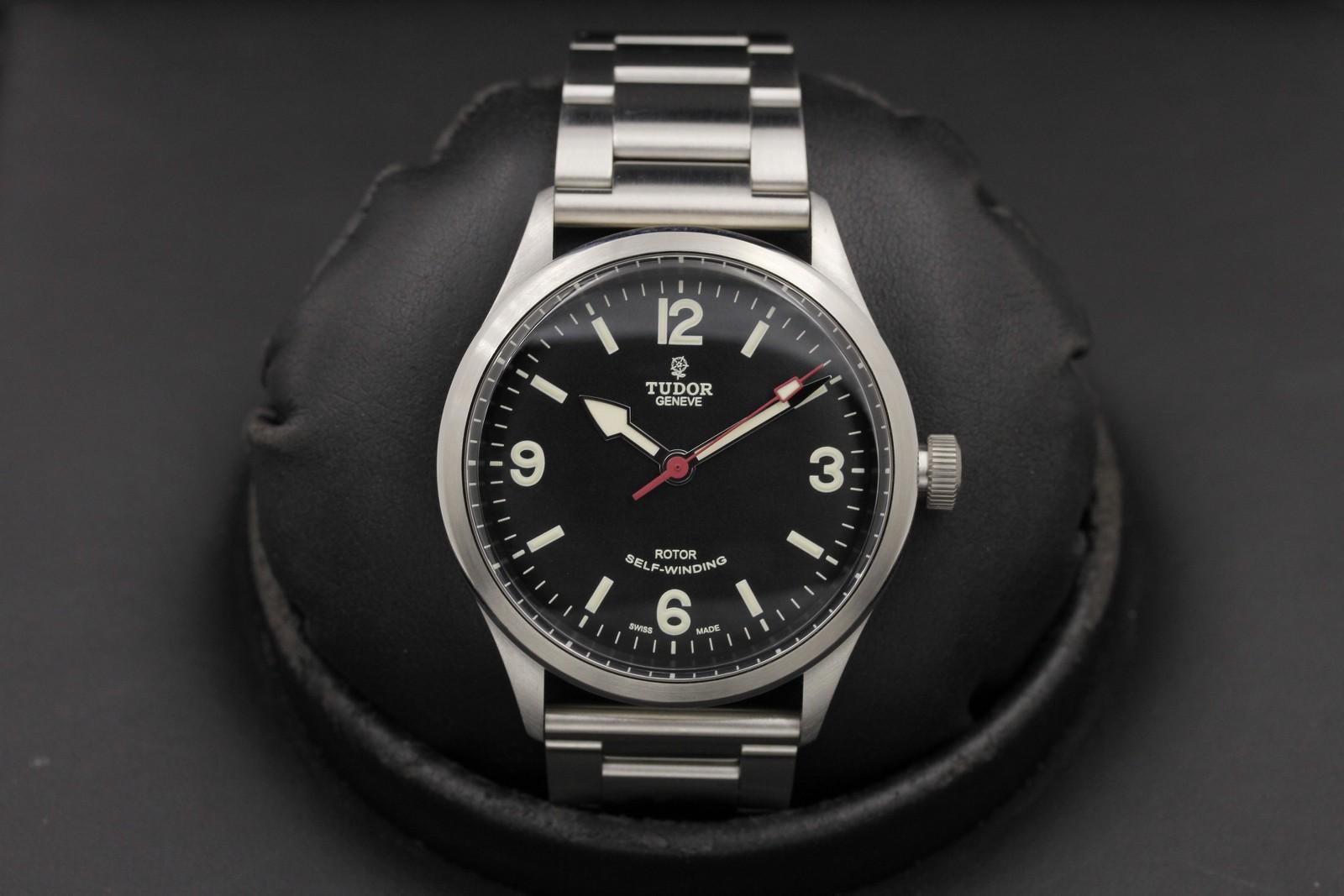 Watch Image 1