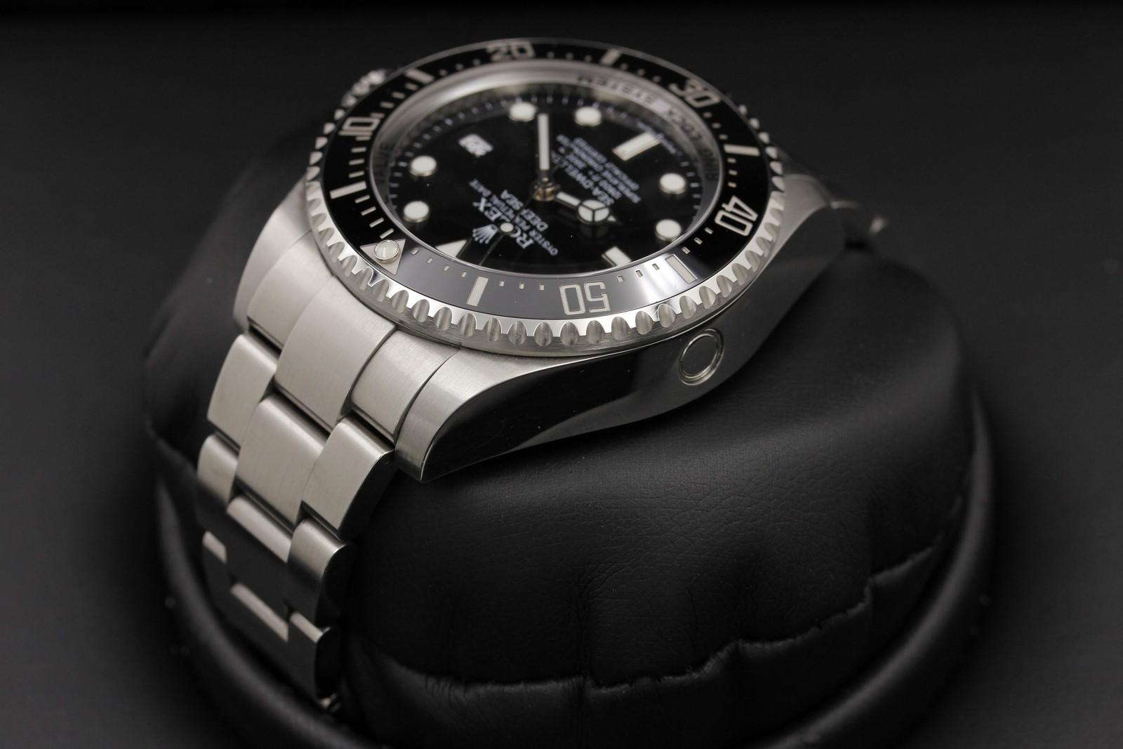 Watch Image 5