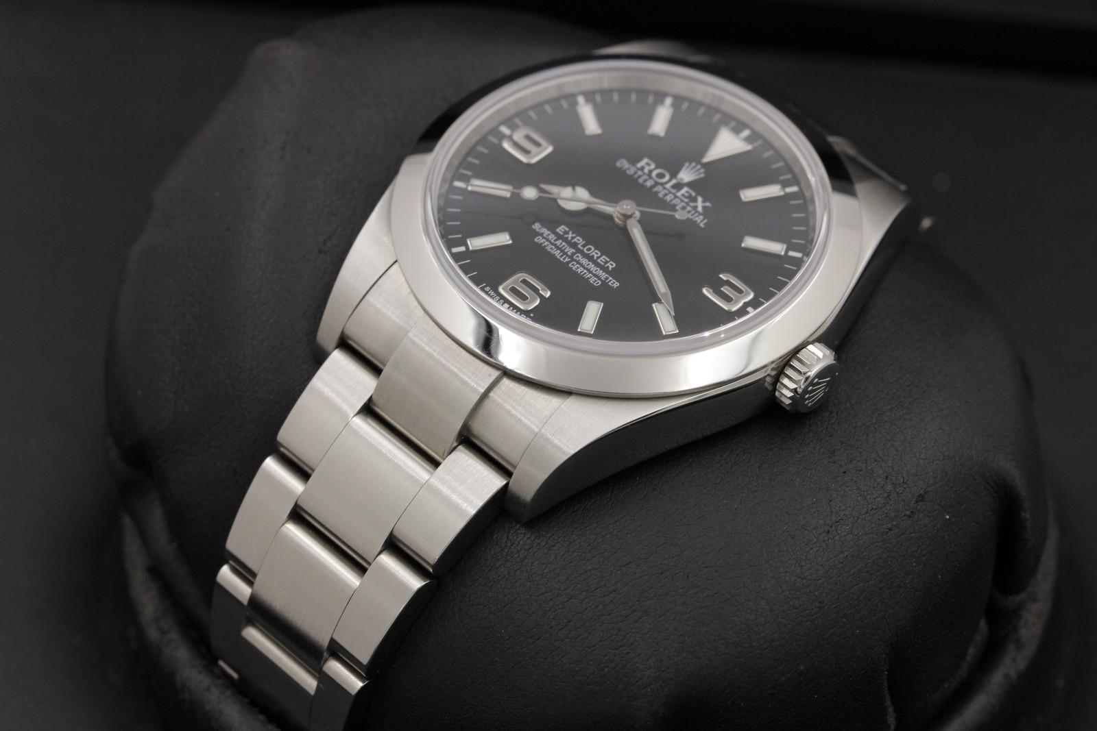Watch Image 2