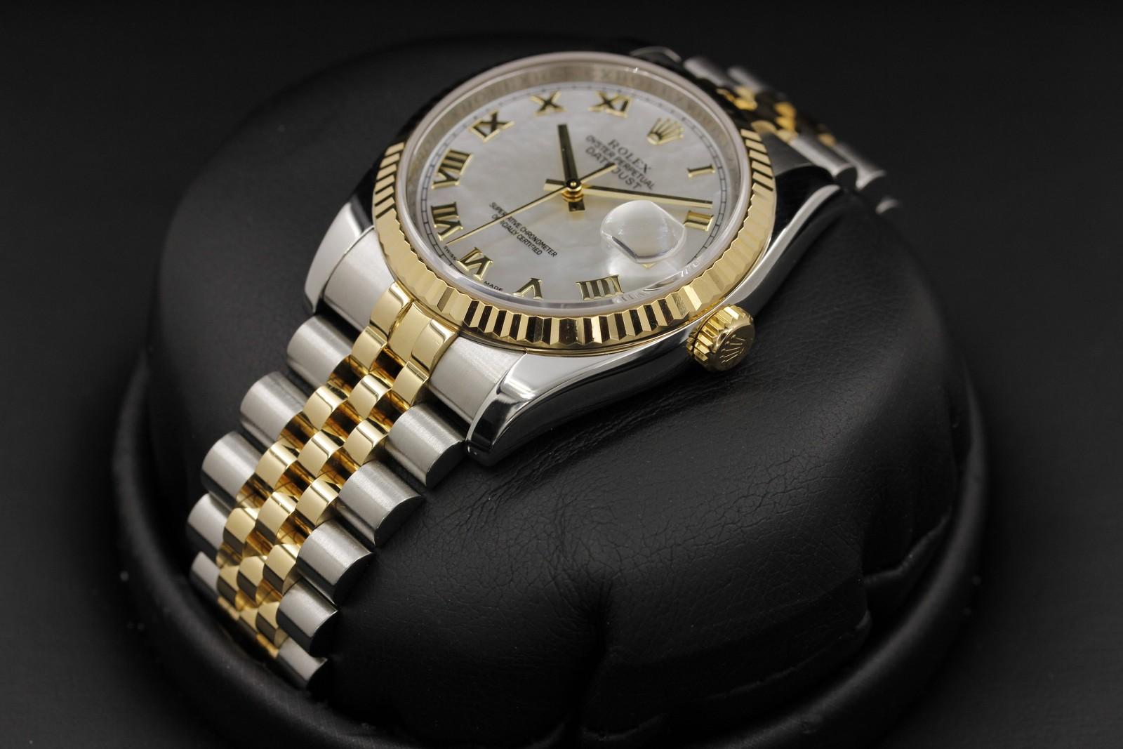 Watch Image 2