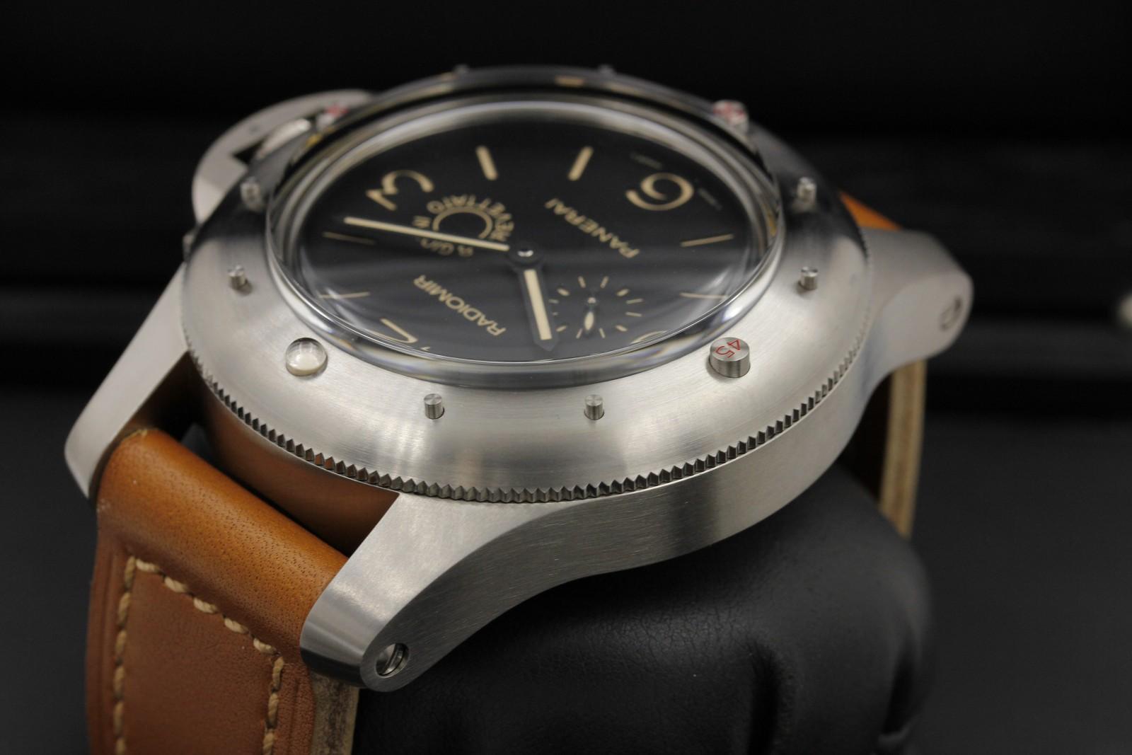 Watch Image 5
