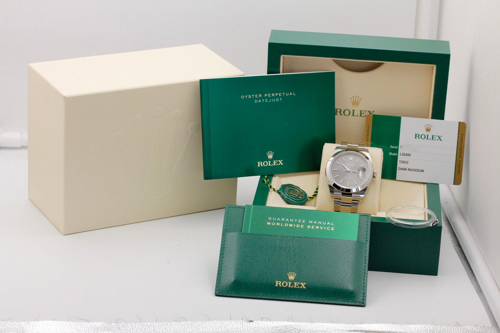 Watch Image 11