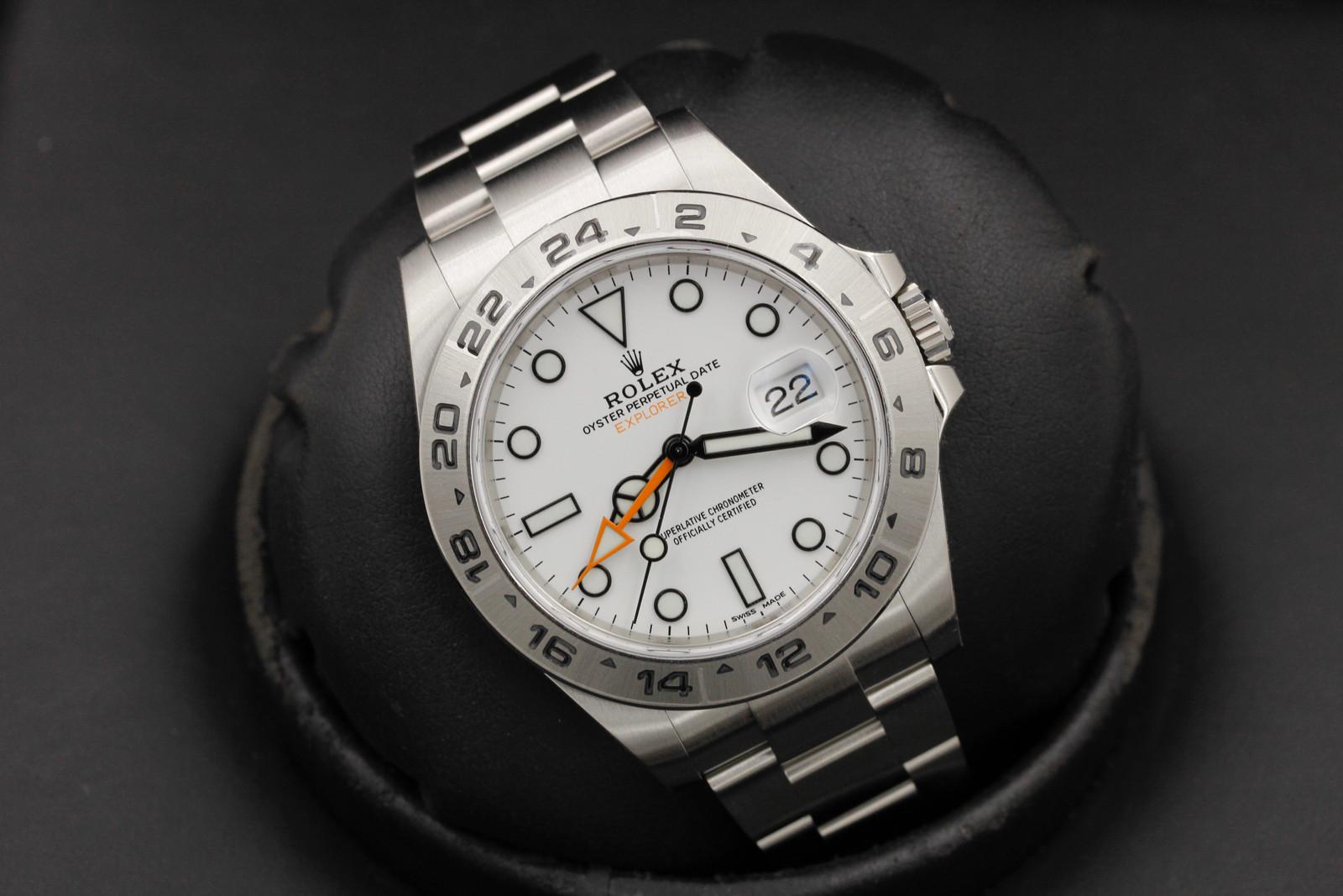Watch Image 9