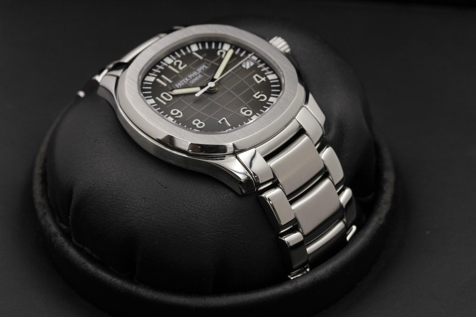 Watch Image 6