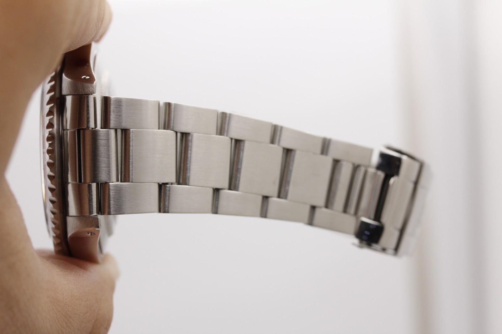 Watch Image 8