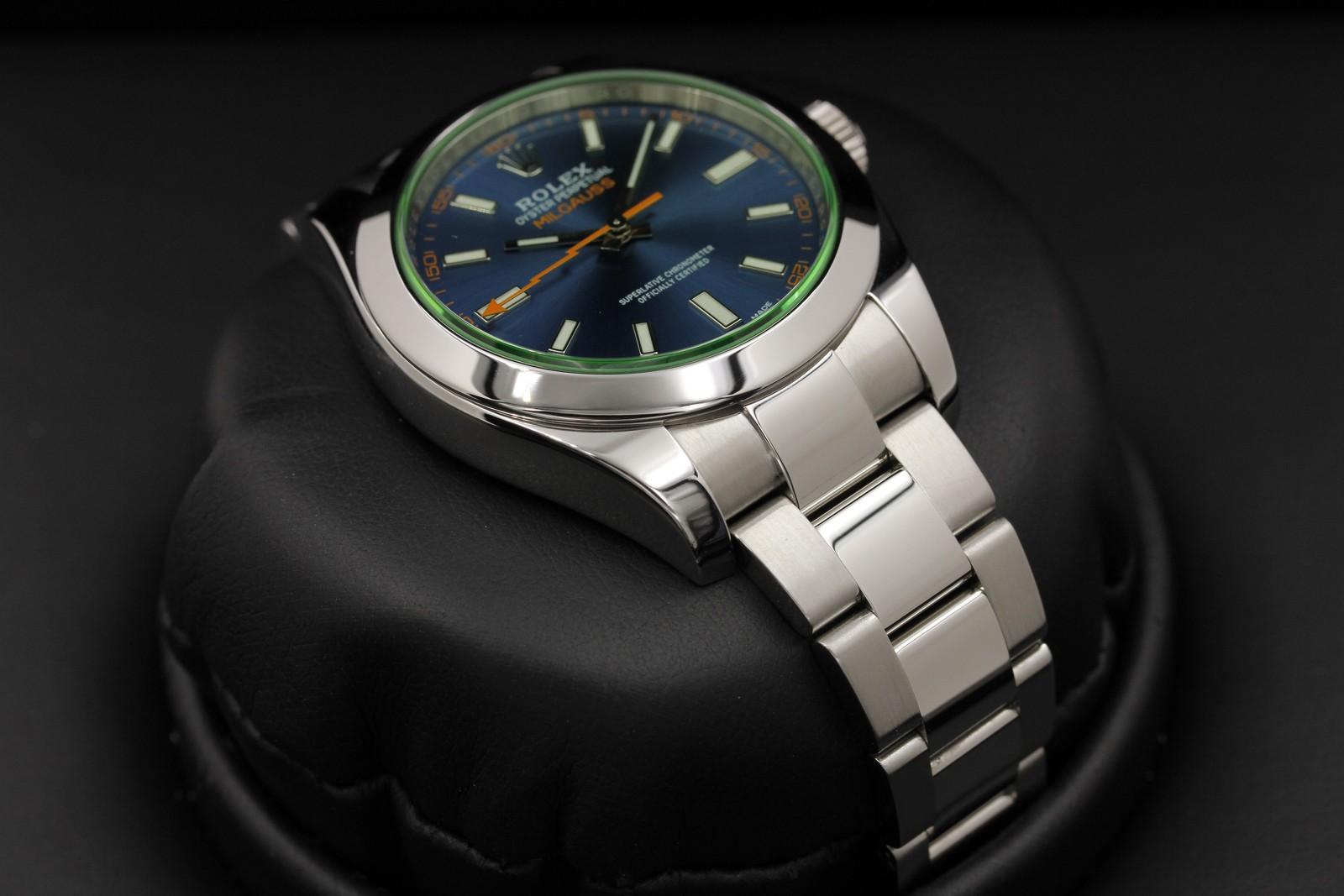 Watch Image 6
