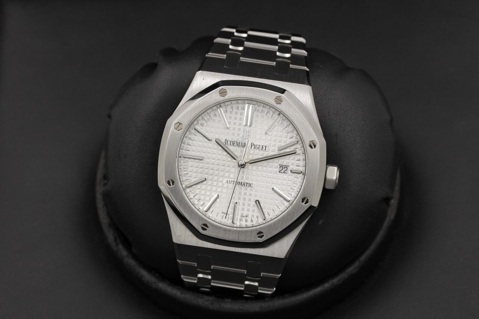 Watch Image 8