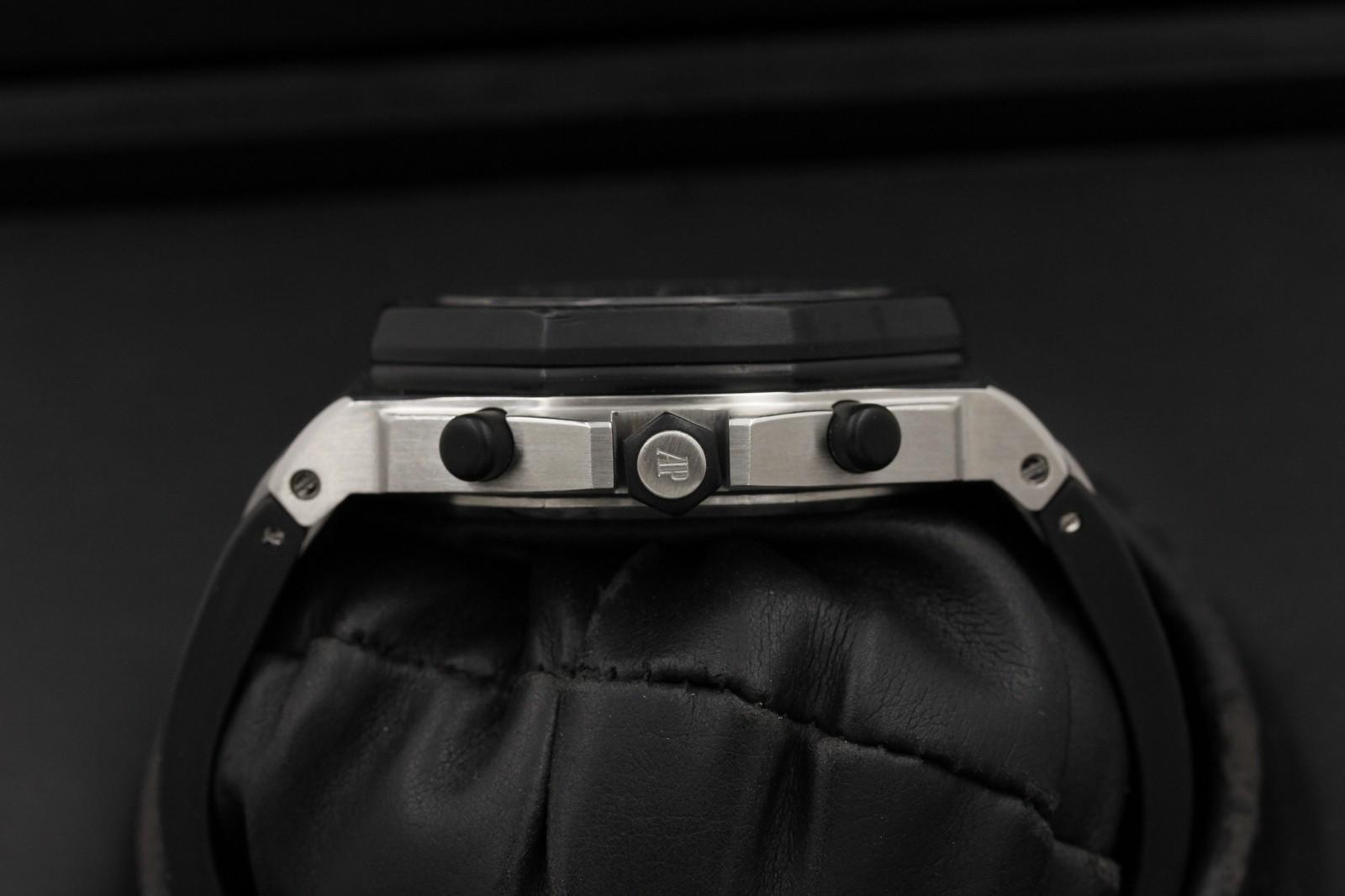 Watch Image 3
