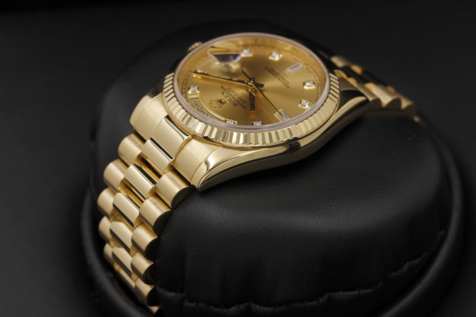 Watch Image 5