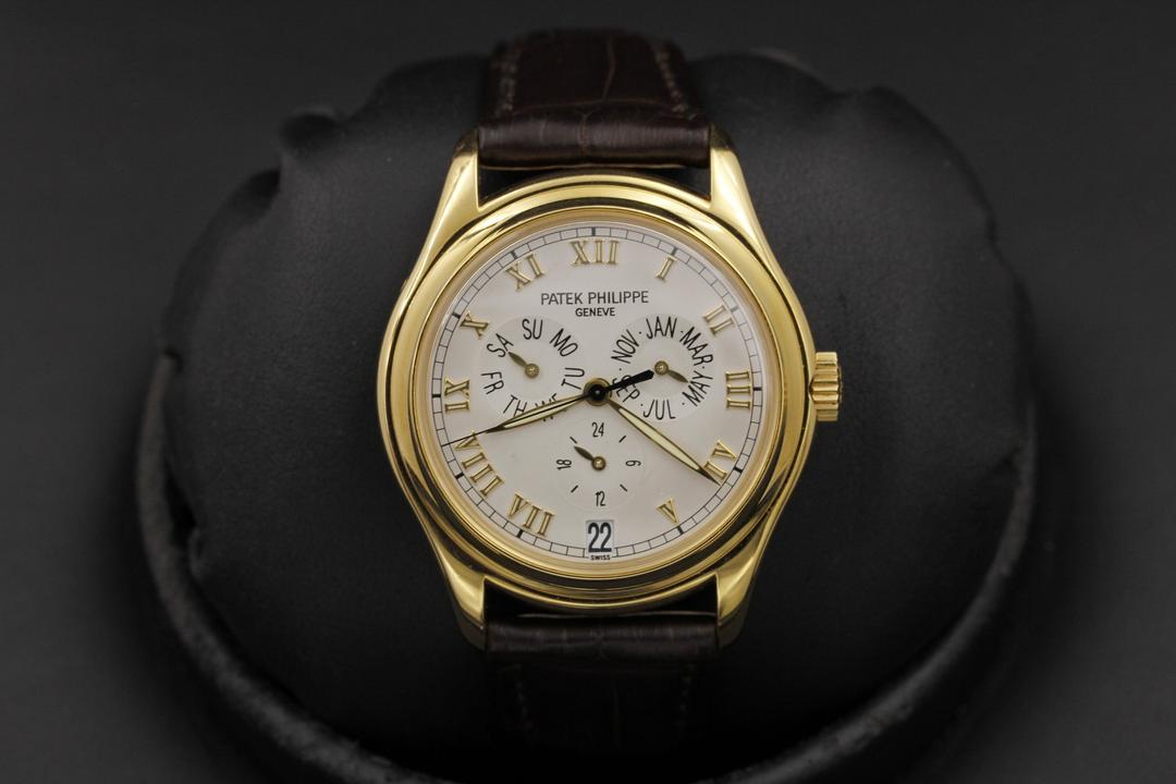 Patek Philippe Calatrava 5035