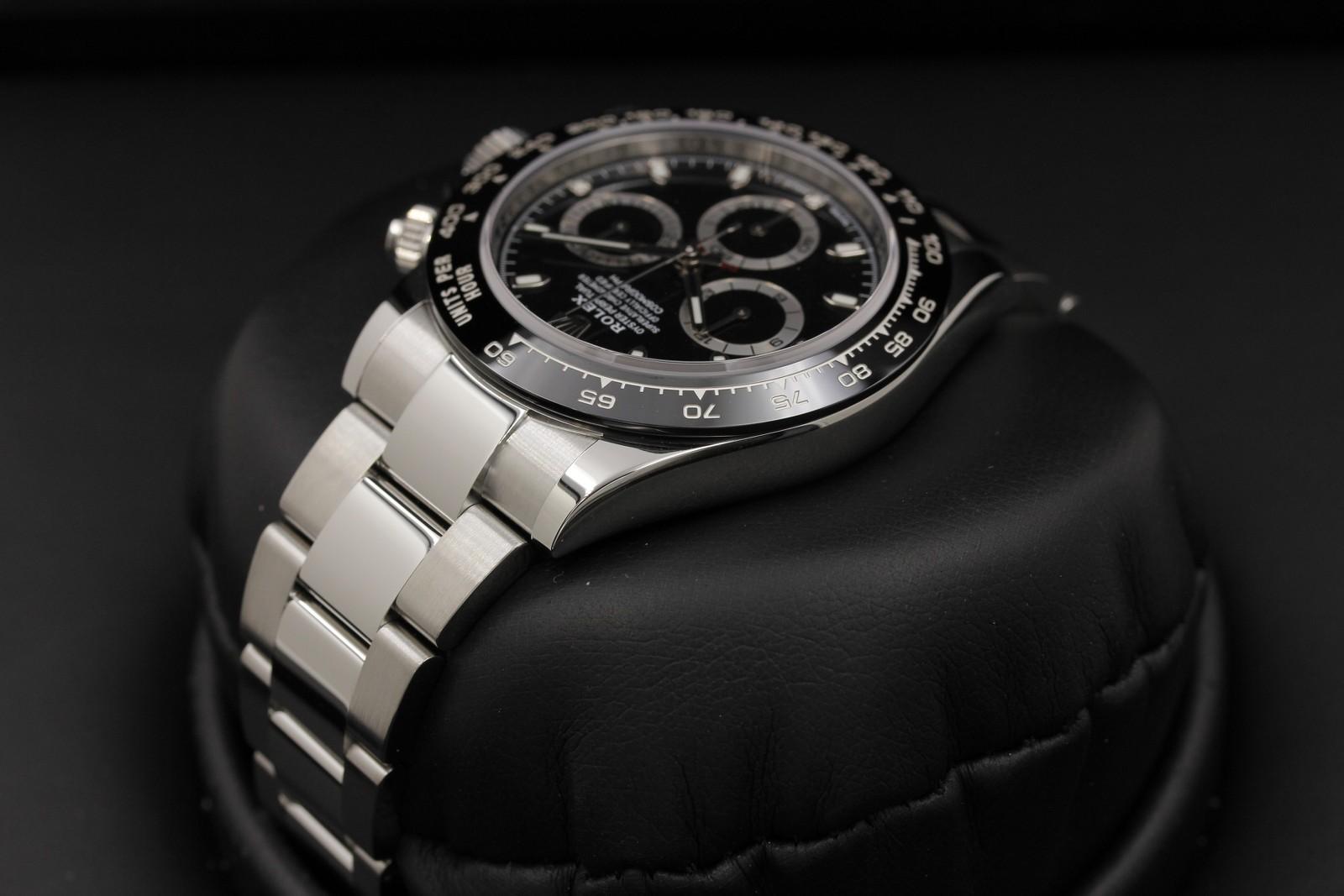 Watch Image 5