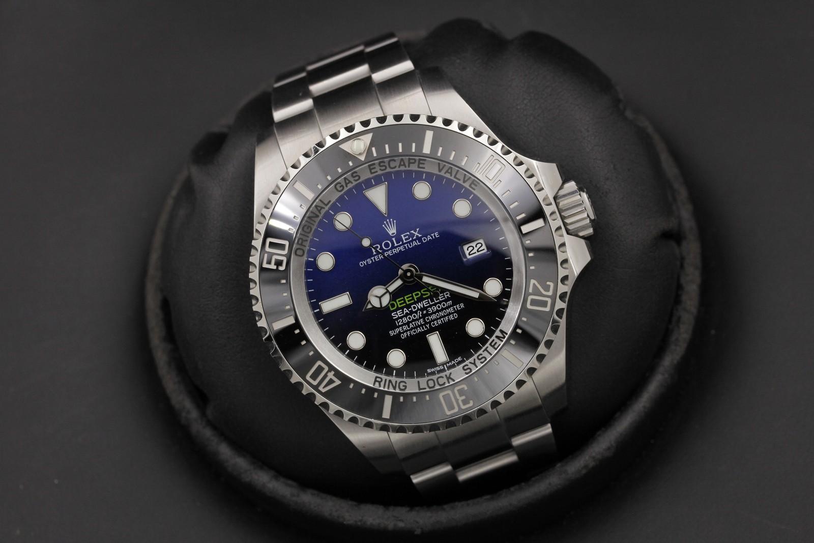 Watch Image 10