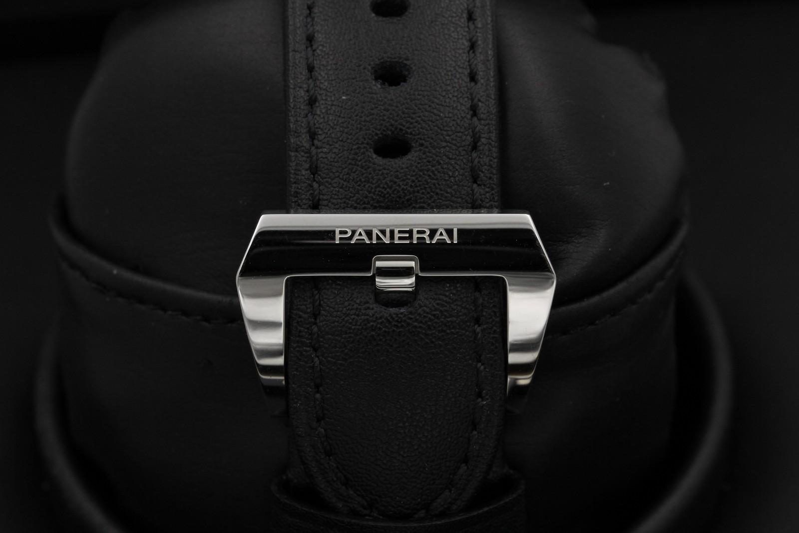 Watch Image 7