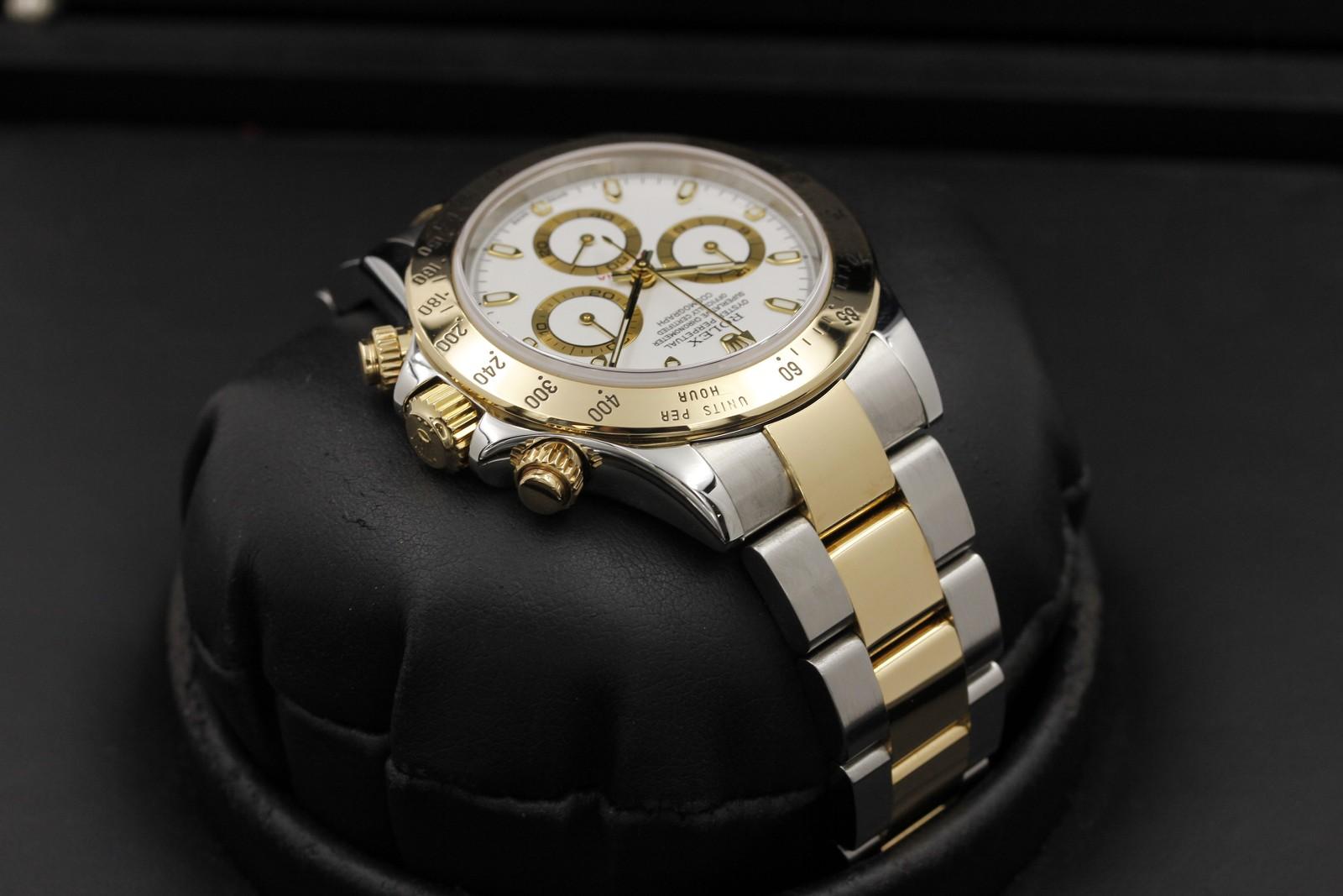 Watch Image 4