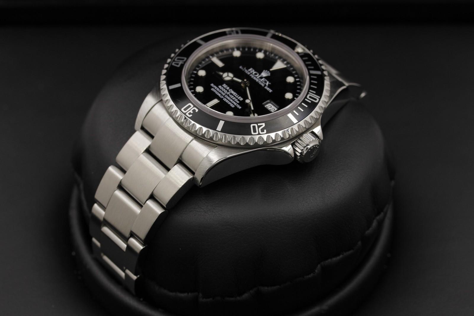 Watch Image 2