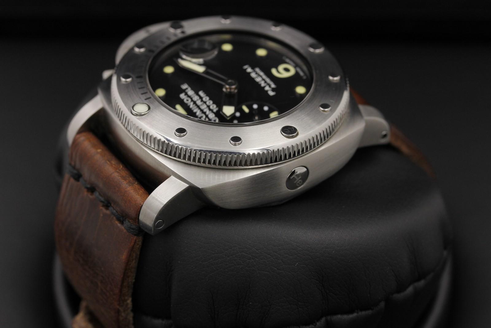 Watch Image 5