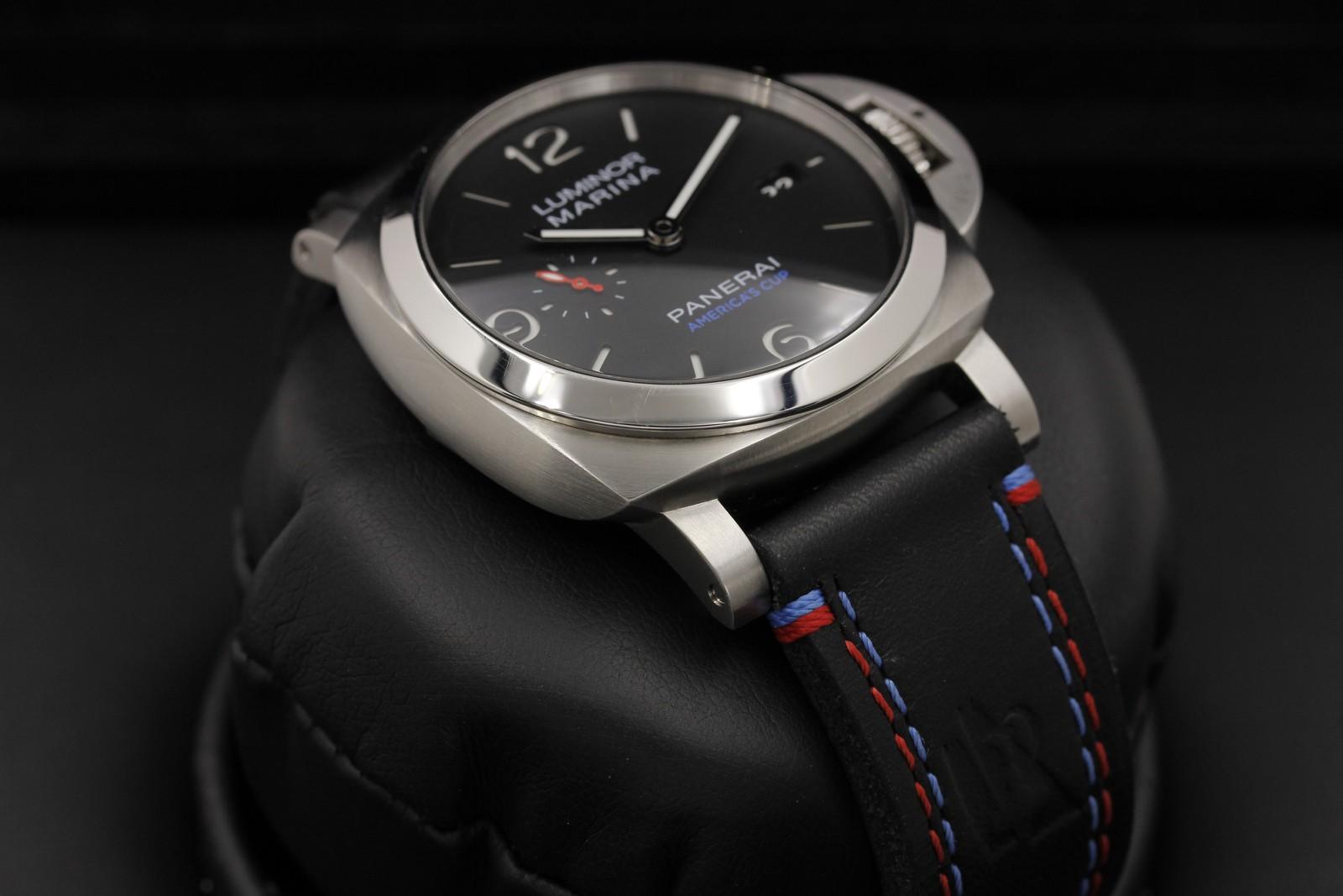 Watch Image 6