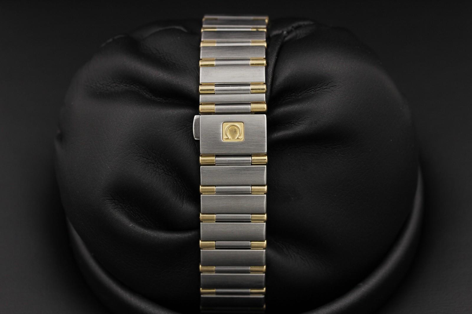 Watch Image 6