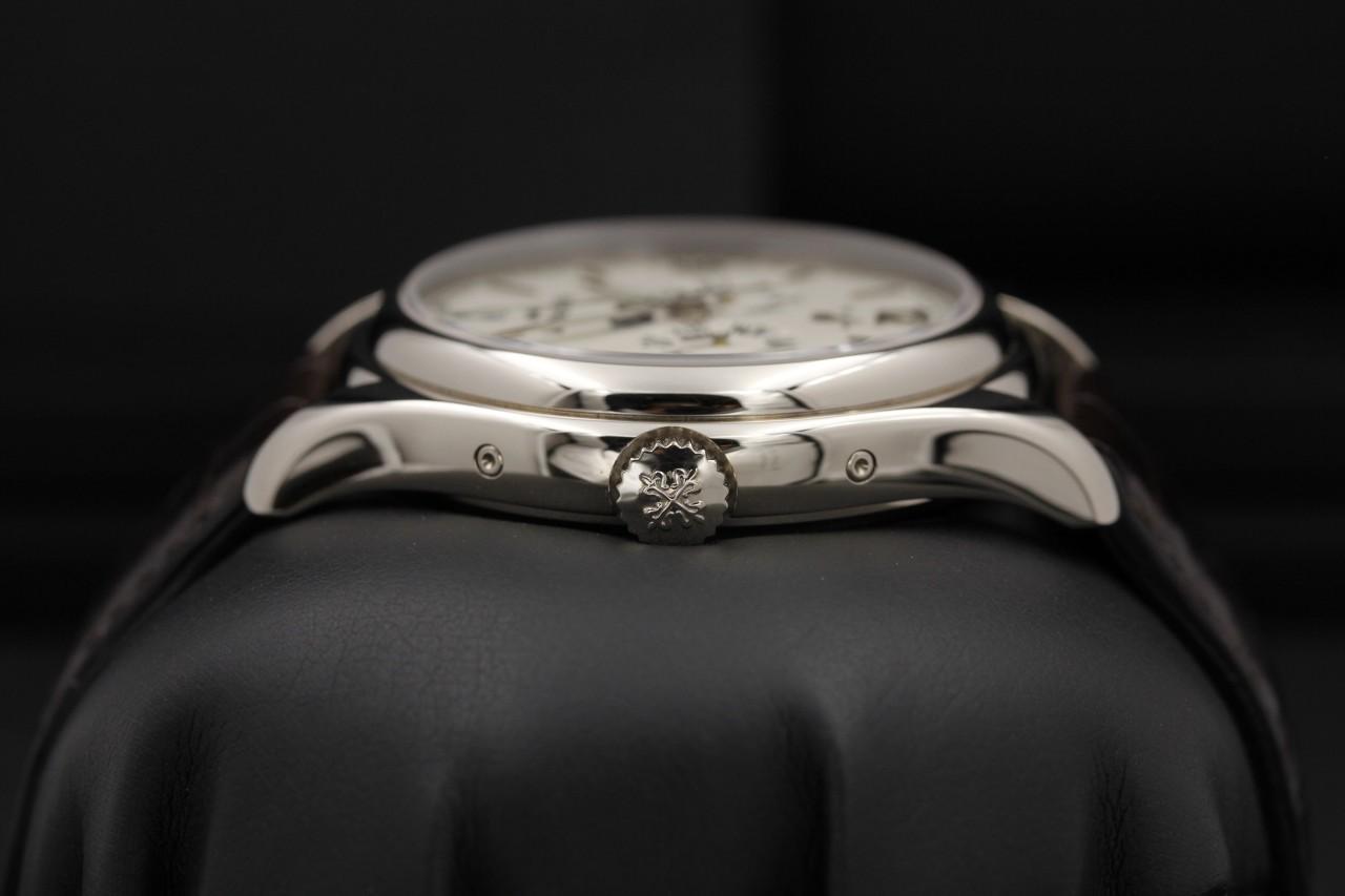 Watch Image 3