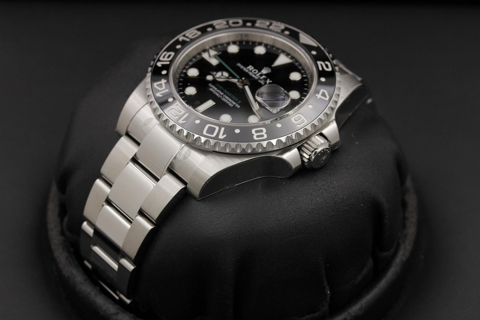 Watch Image 2