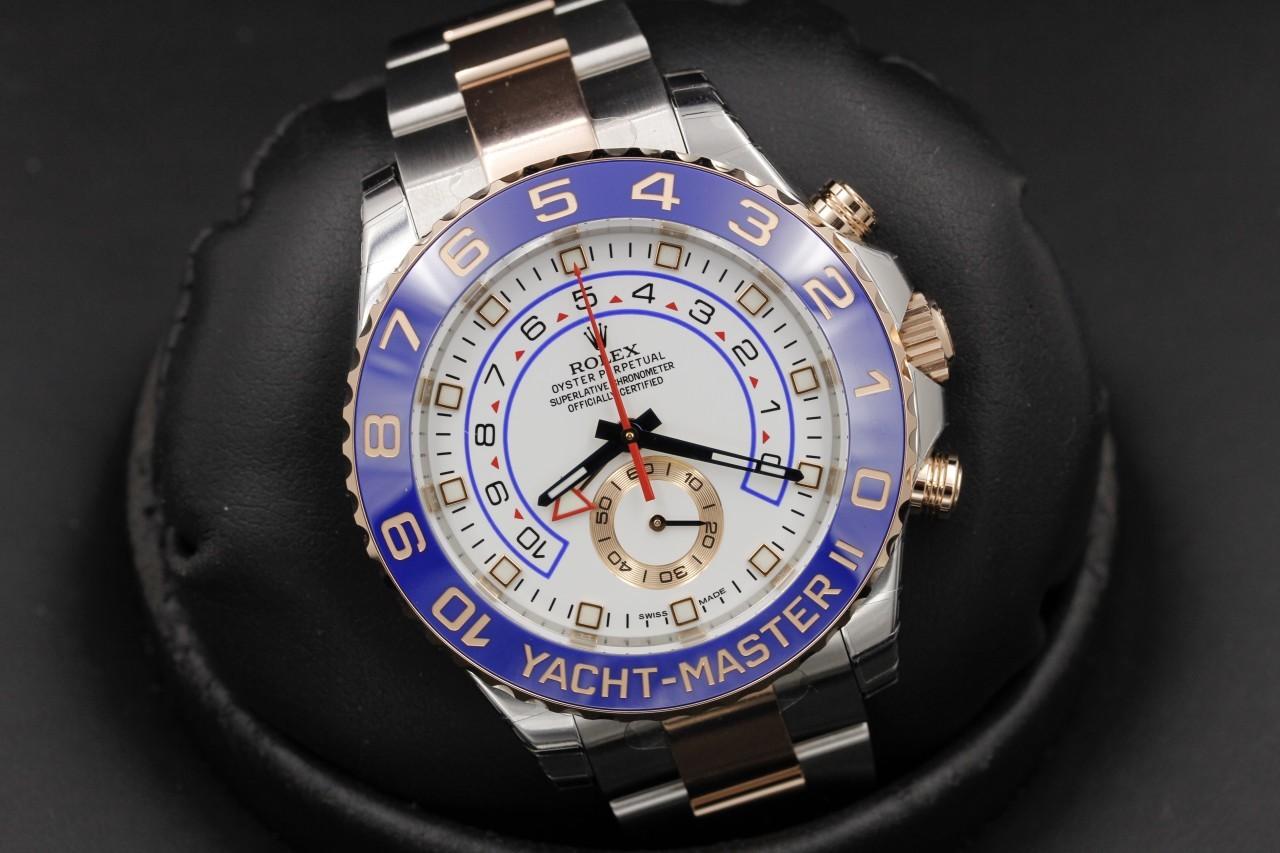 Watch Image 8