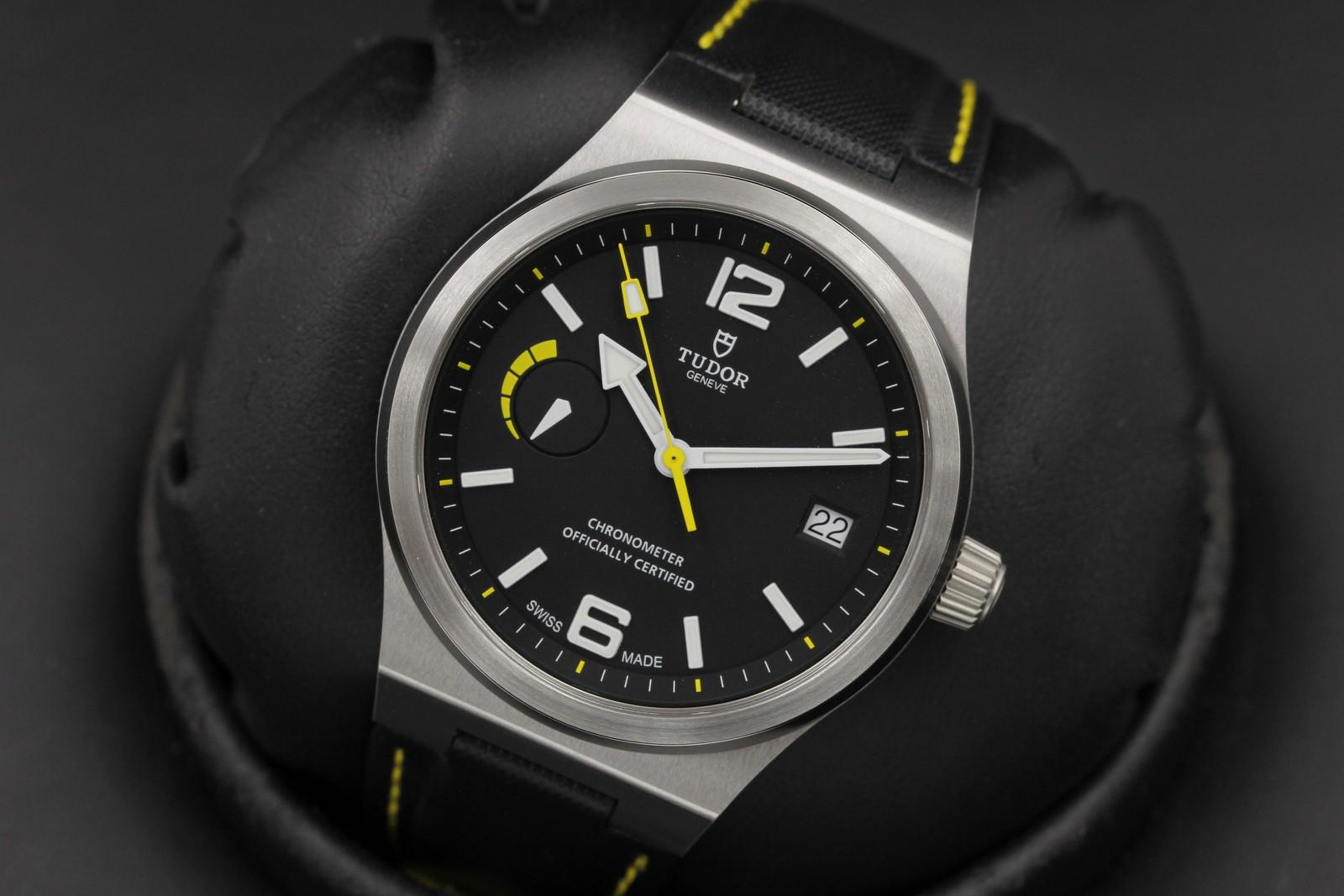 Watch Image 8