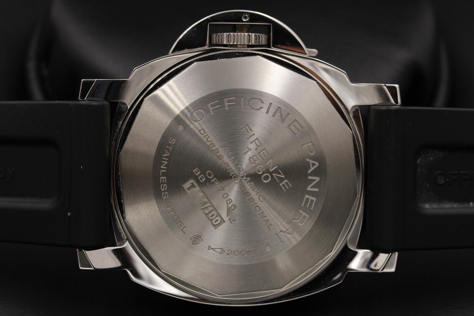 Watch Image 11