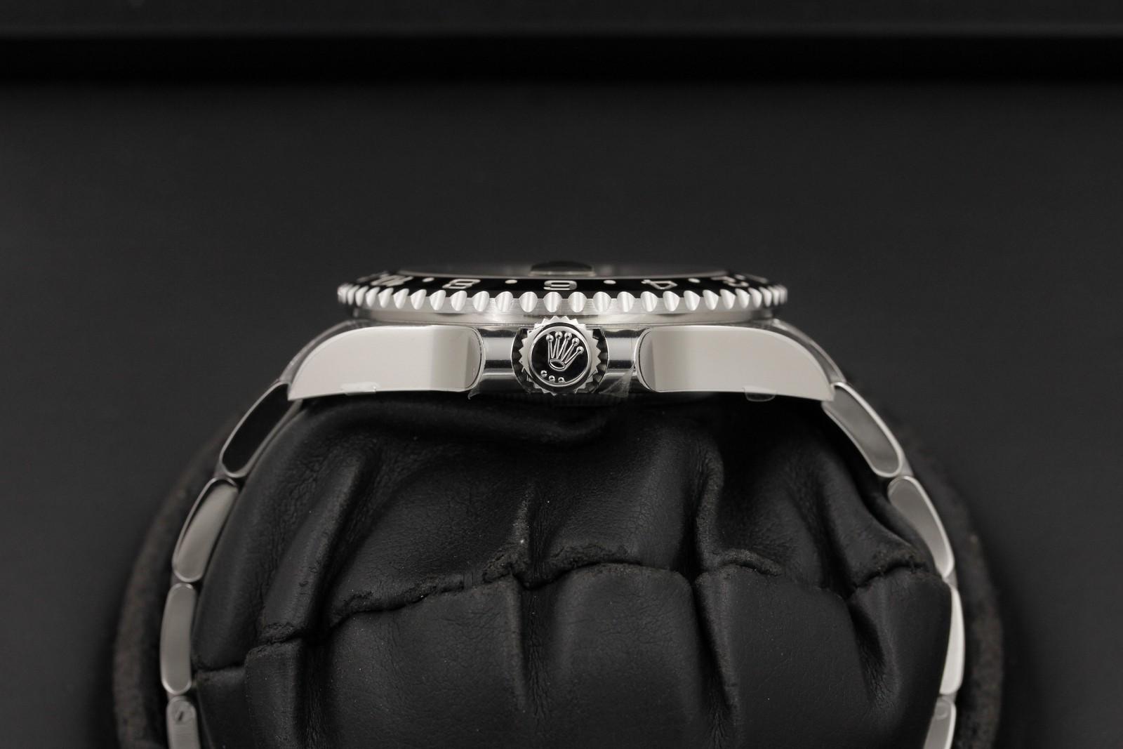 Watch Image 3