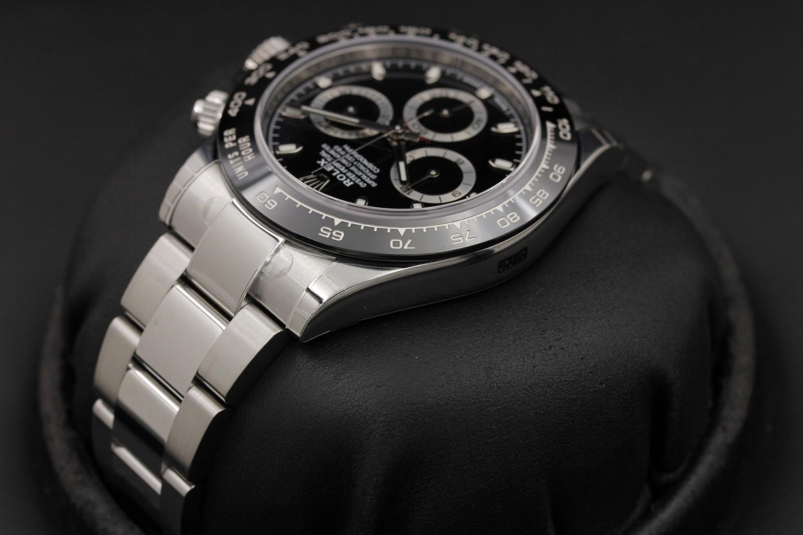 Watch Image 5
