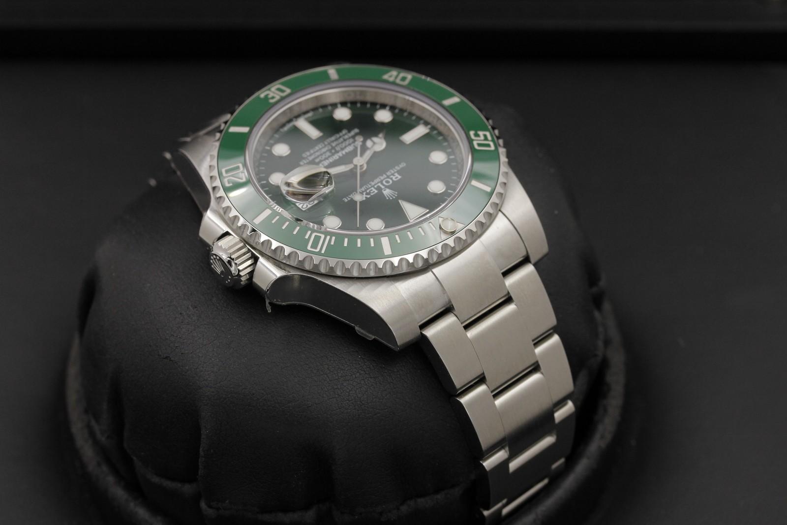 Watch Image 4