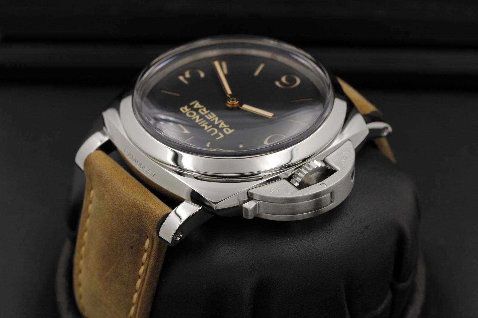Watch Image 2