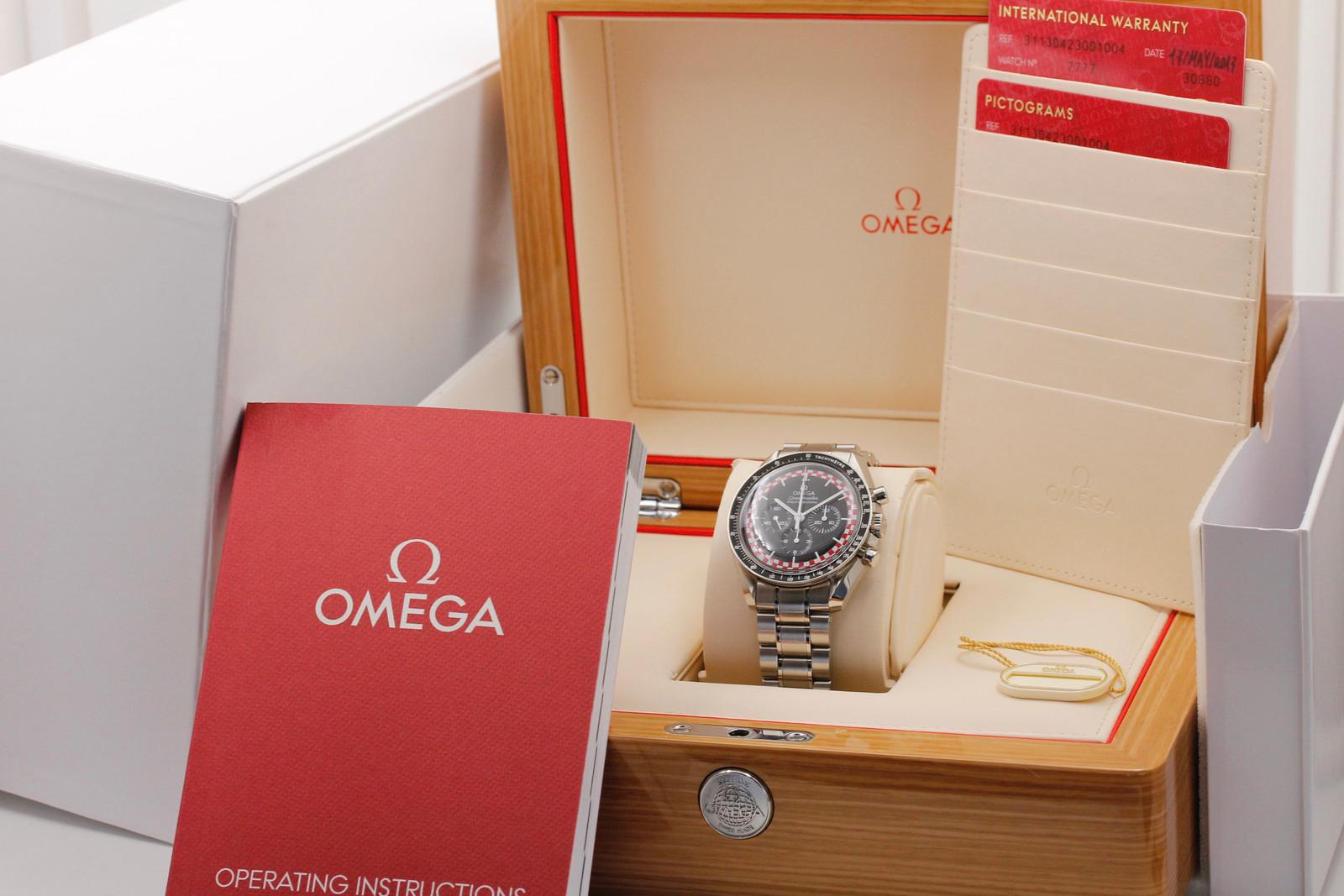 Watch Image 12