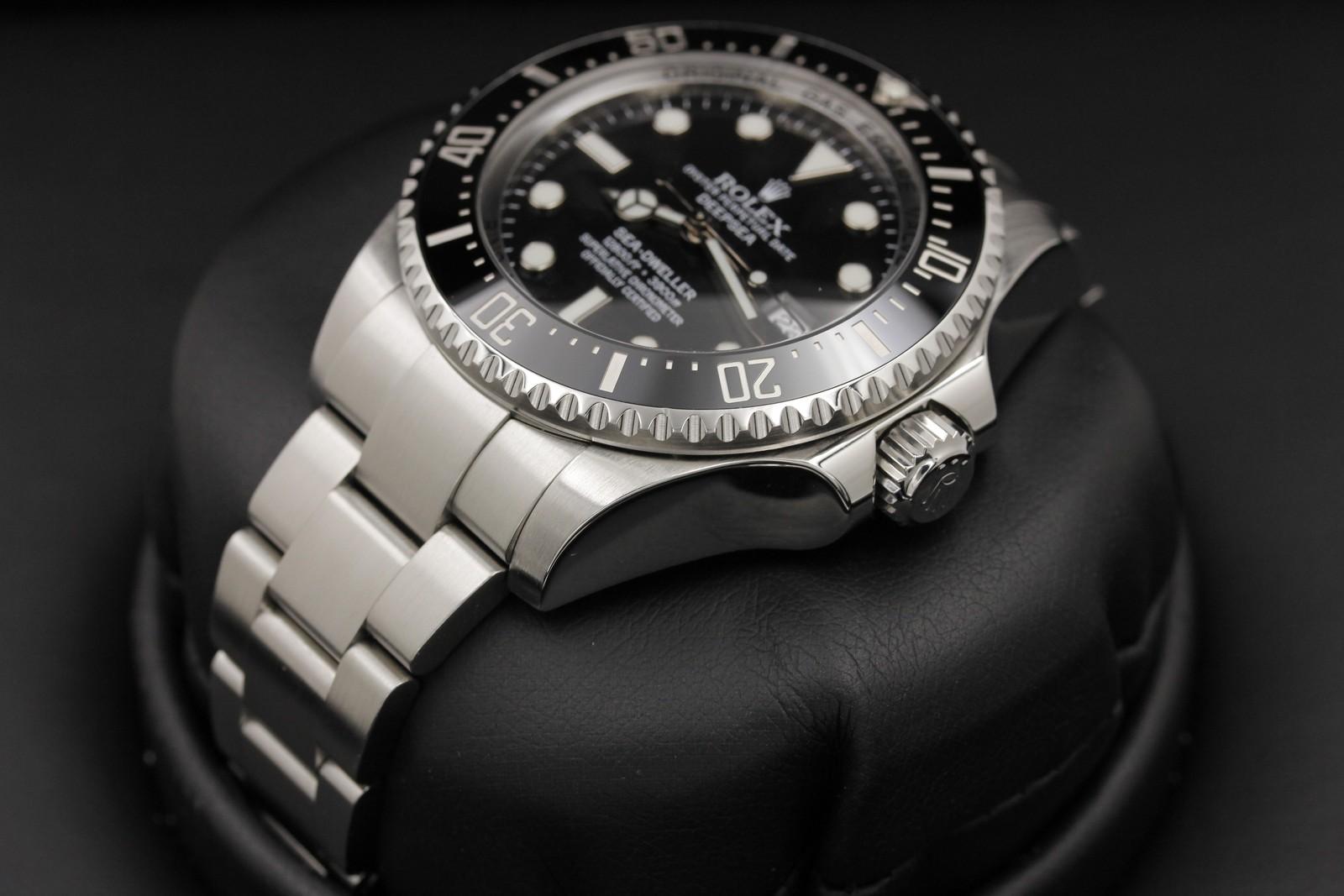 Watch Image 2