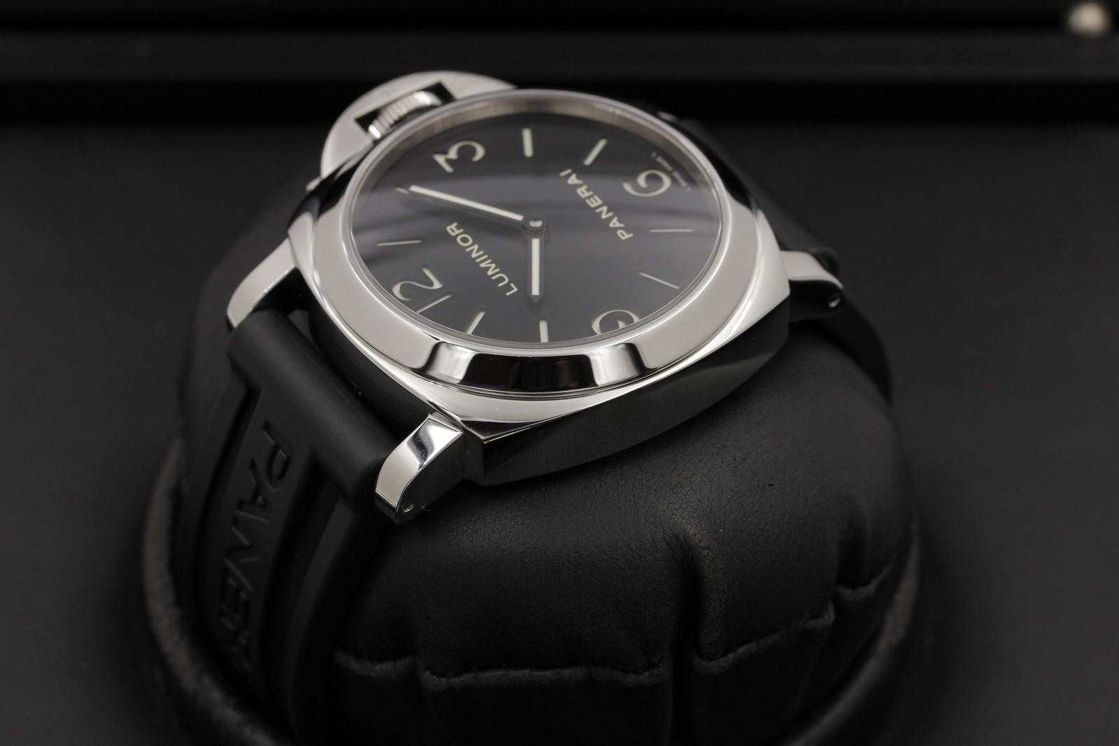 Watch Image 5
