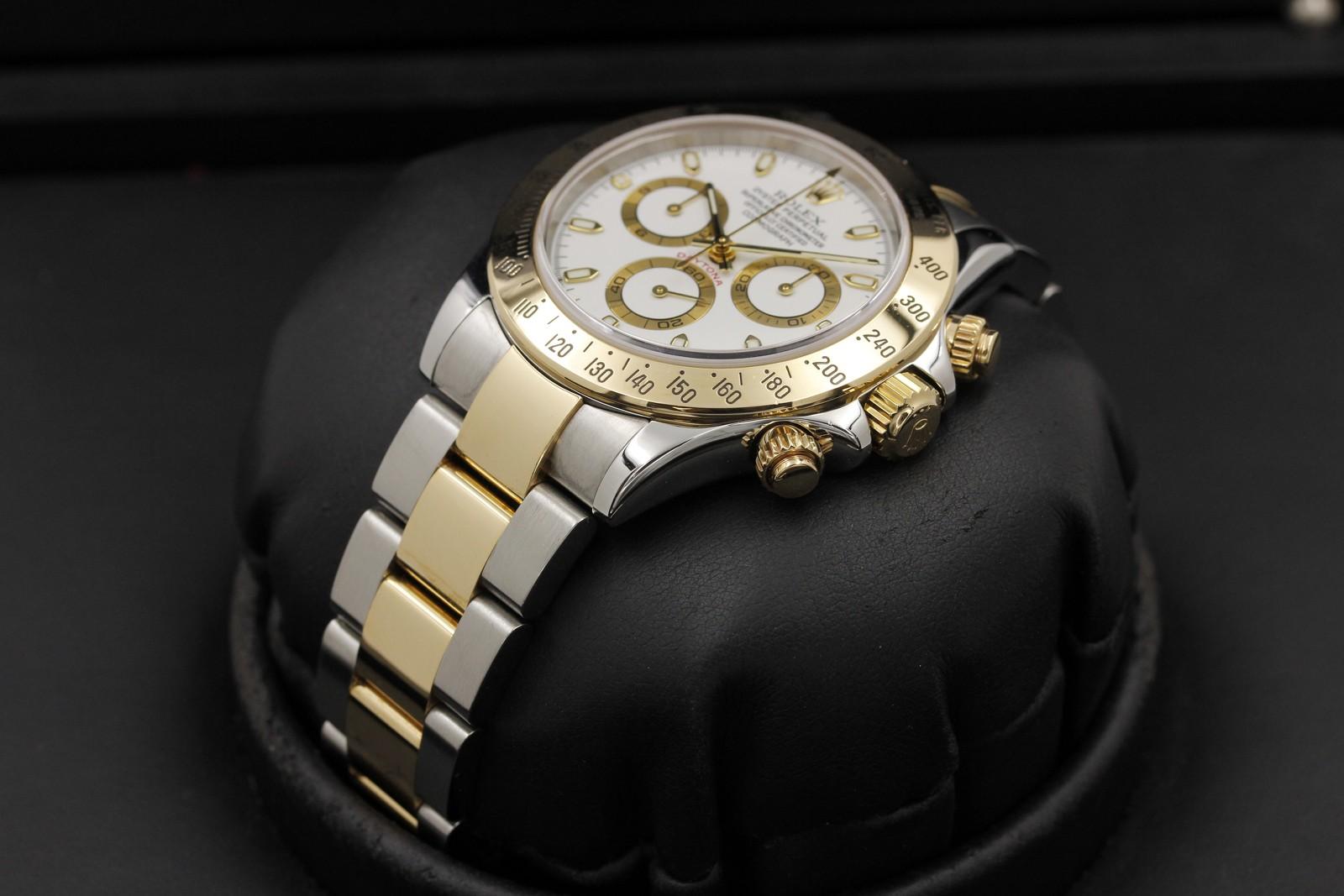 Watch Image 2