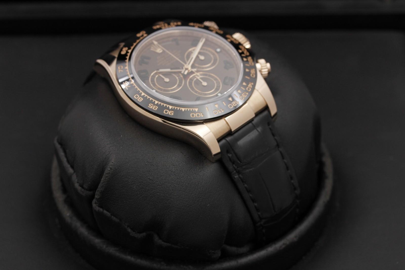 Watch Image 6