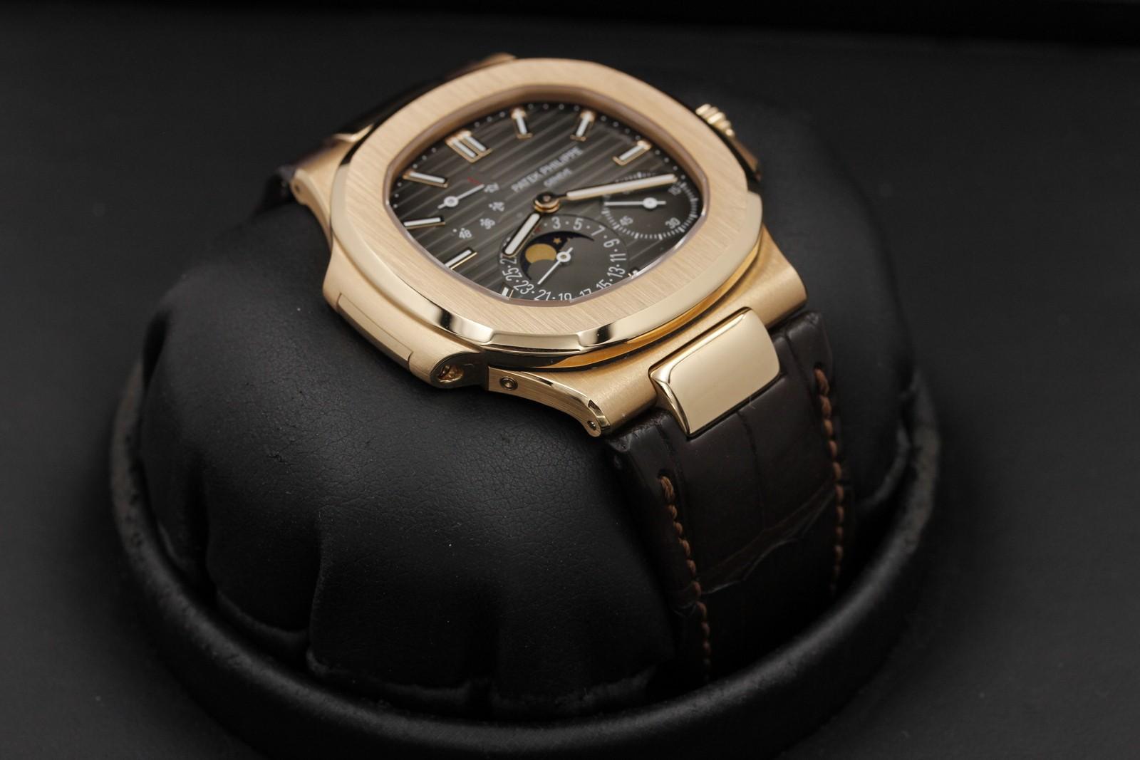 Watch Image 6