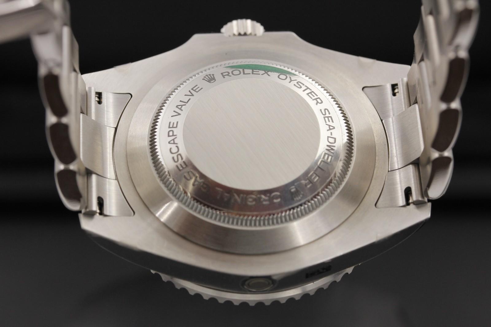 Watch Image 10