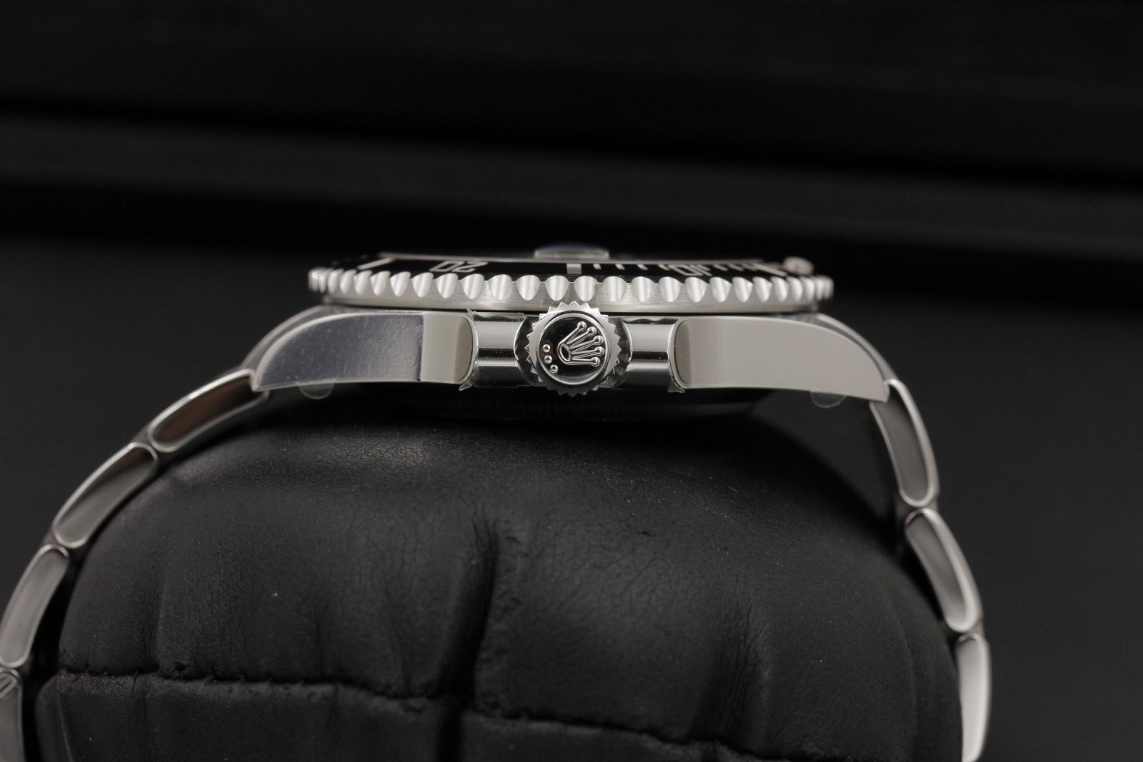 Watch Image 3