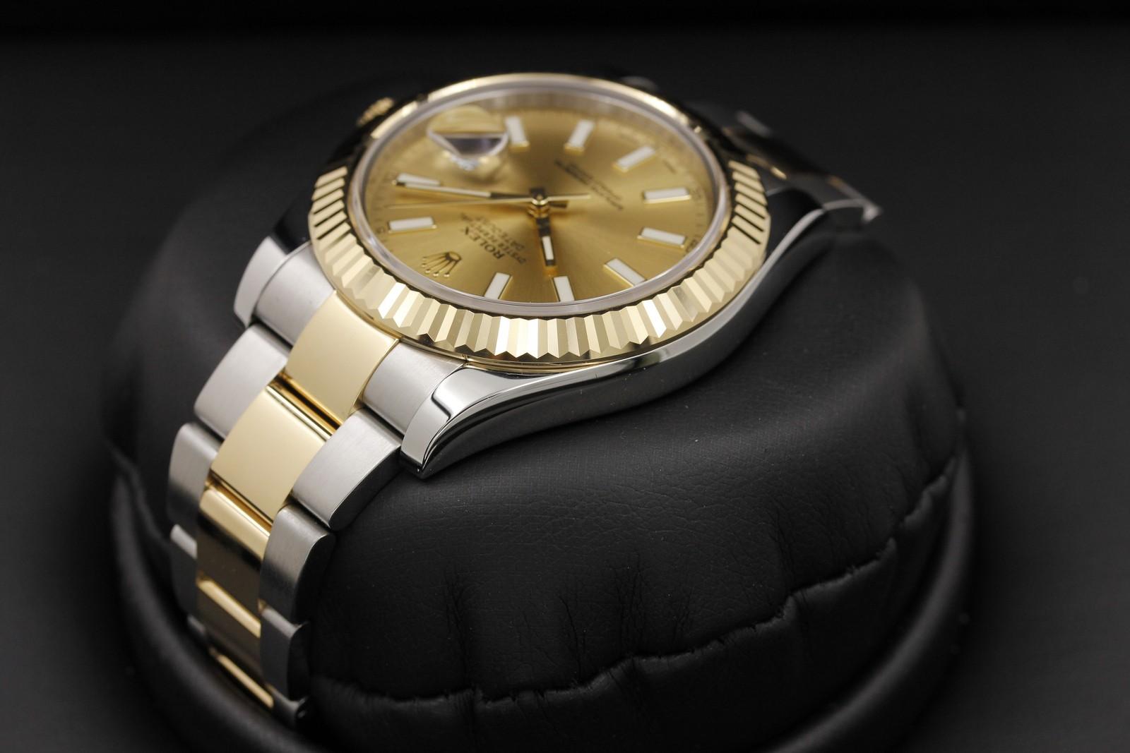 Watch Image 5