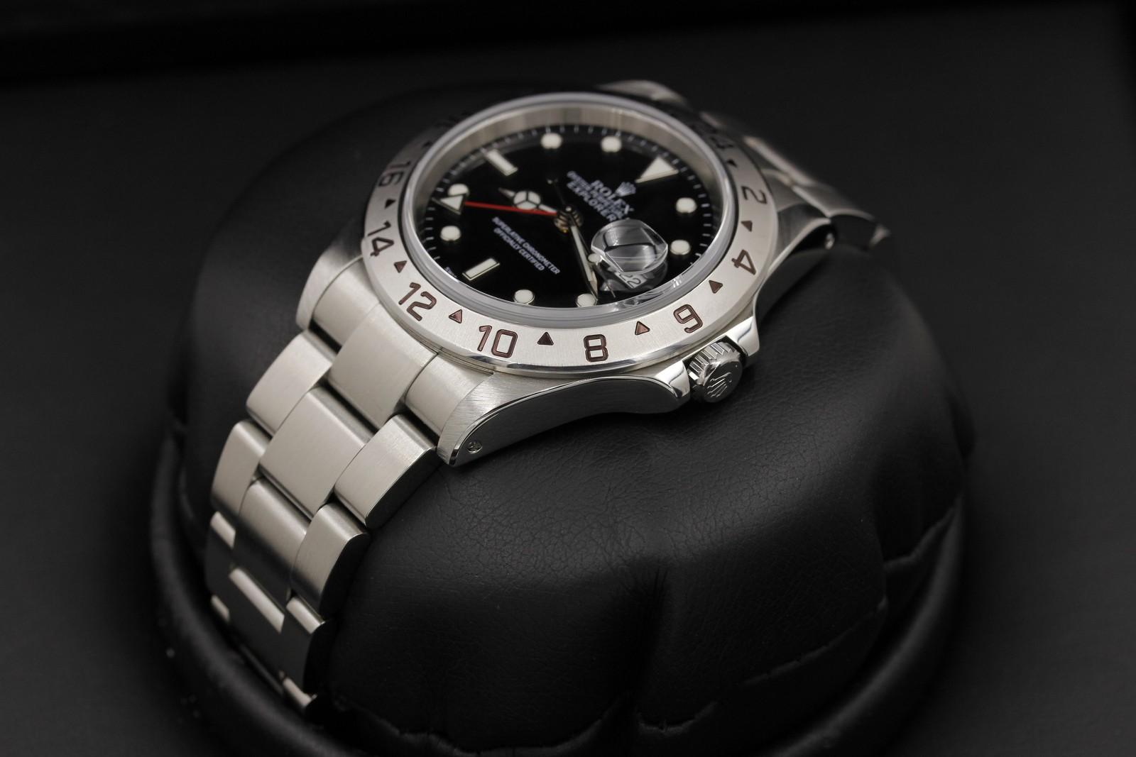 Watch Image 2